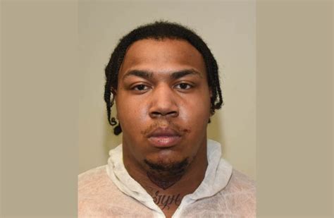Suspect Kisjonne Campbell-Anderson, 24, got into an argument with victim Michaelle Jaccis outside her West Babylon home about 140 p. . Kisjonne campbell anderson